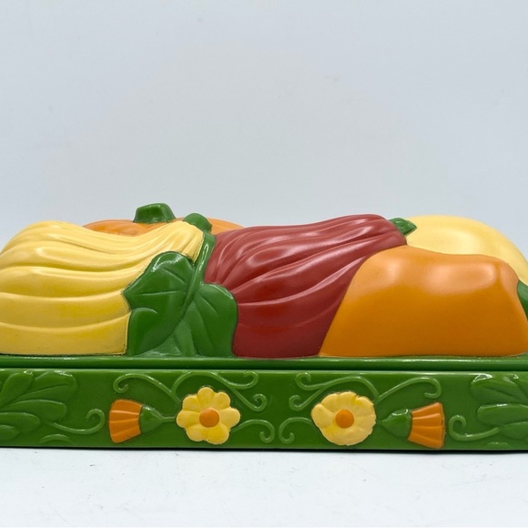 VINTAGE COVERED THANKSGIVING FALL HARVEST BUTTER DISH PUMPKIN MELAMINE 7” EUC - Picture 2 of 4